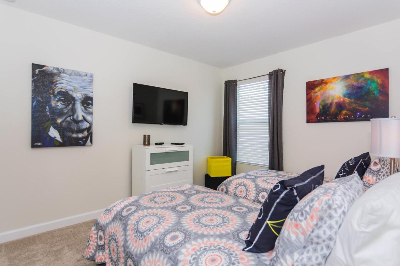 Enchanting Décor Home with private pool at Storey Lake Resort SL4714 Kissimmee Exterior foto