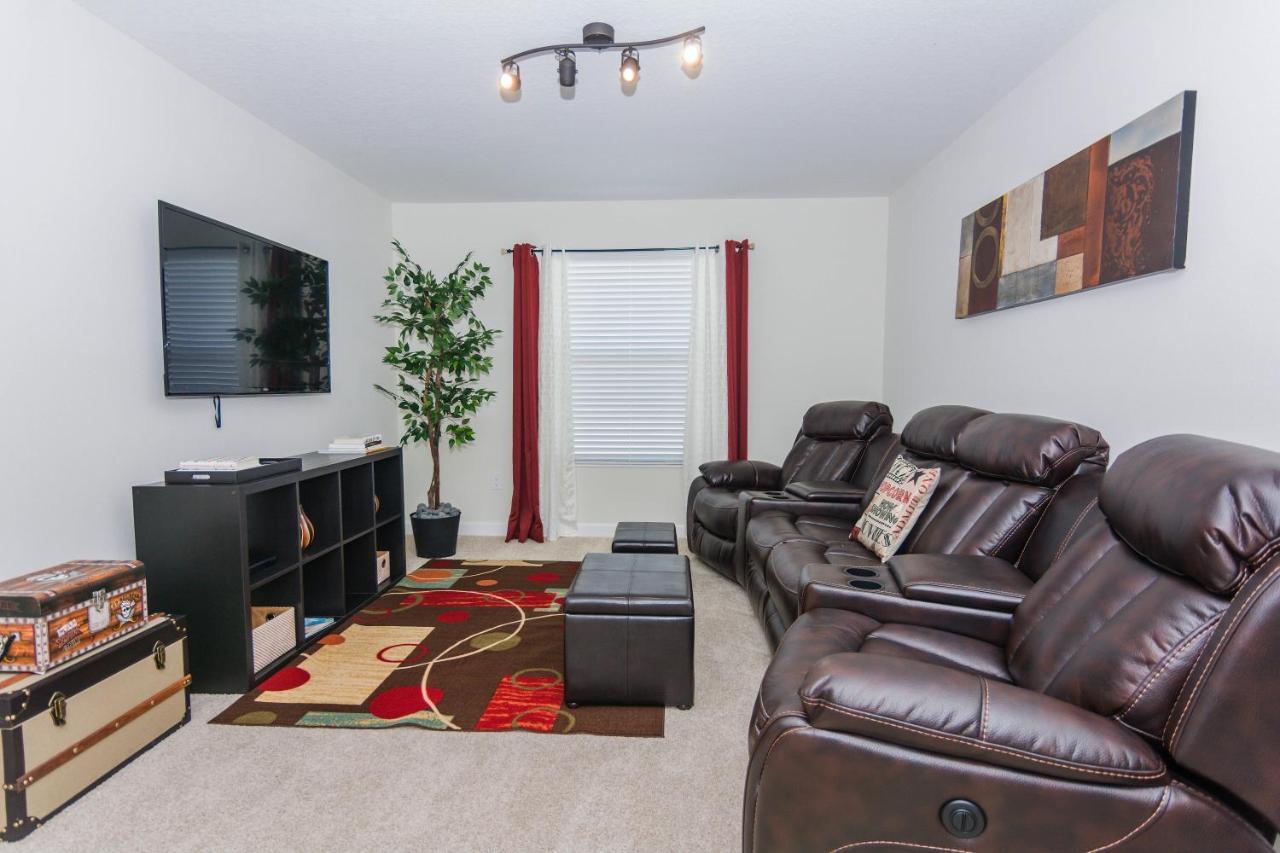 Enchanting Décor Home with private pool at Storey Lake Resort SL4714 Kissimmee Exterior foto